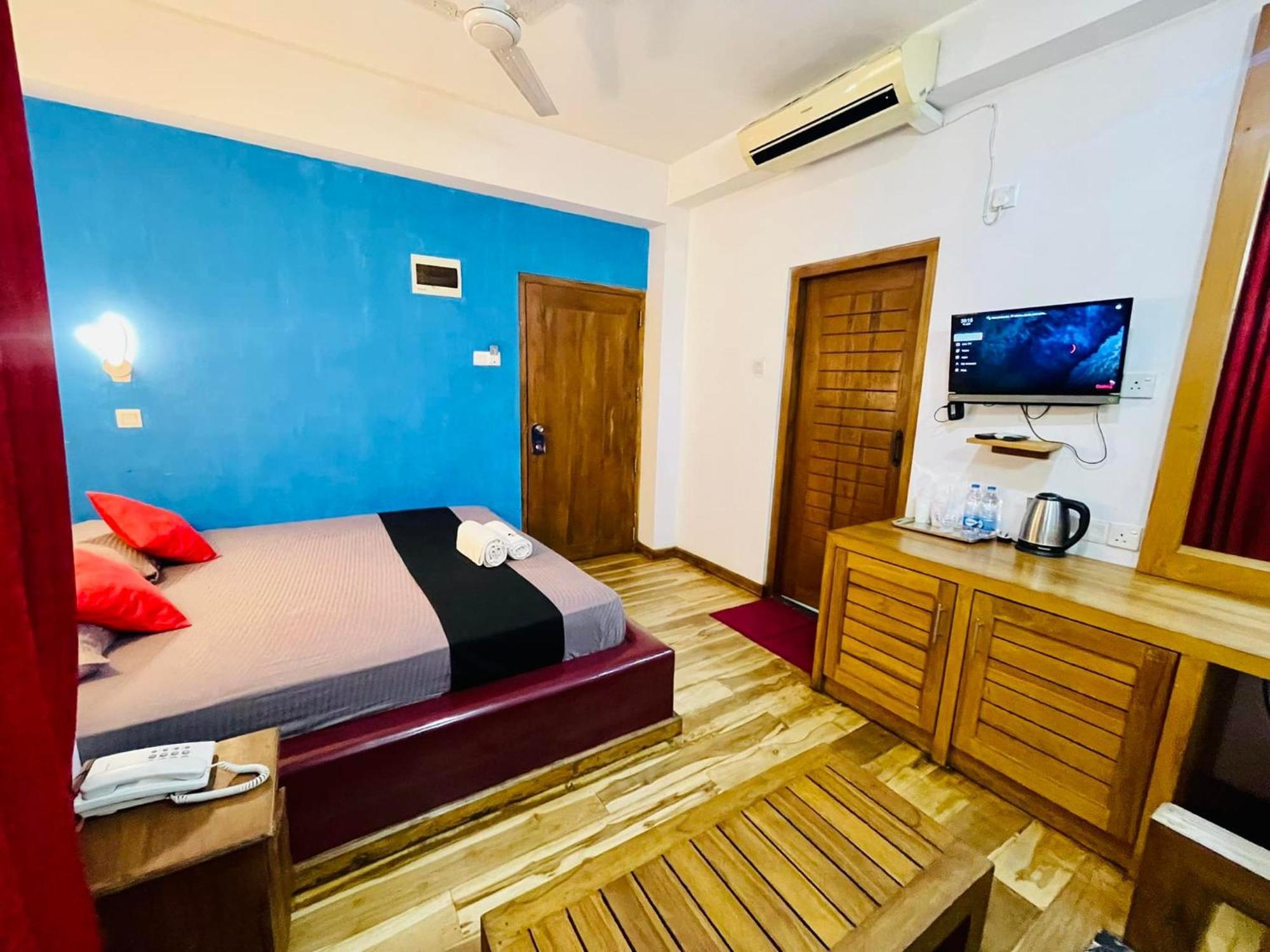 Hotel Sea Line 高尔 外观 照片